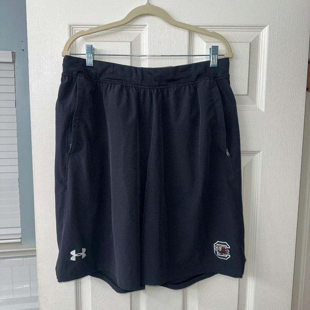 South Carolina Gamecocks Mens Under Armour Shorts, Size L